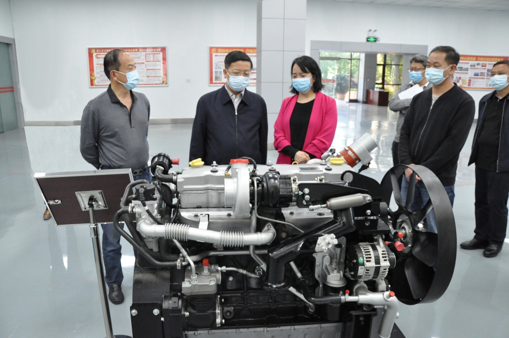 中国（云南）自由商业试验区昆明片区、昆明经济手艺开发区党工委主要向导到乐发Vll官网动力开展调研