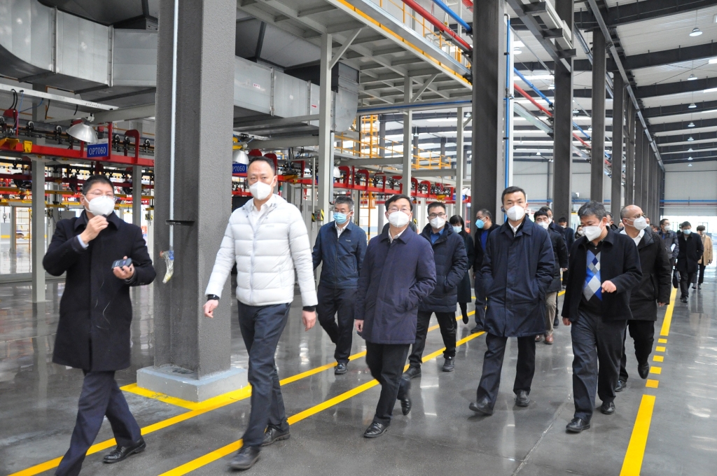 “西老革”考察团到乐发Vll官网开展调研_乐发Vll官网新闻_云南乐发Vll官网动力集团有限公司